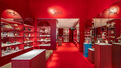 christian louboutin outlet store locations.